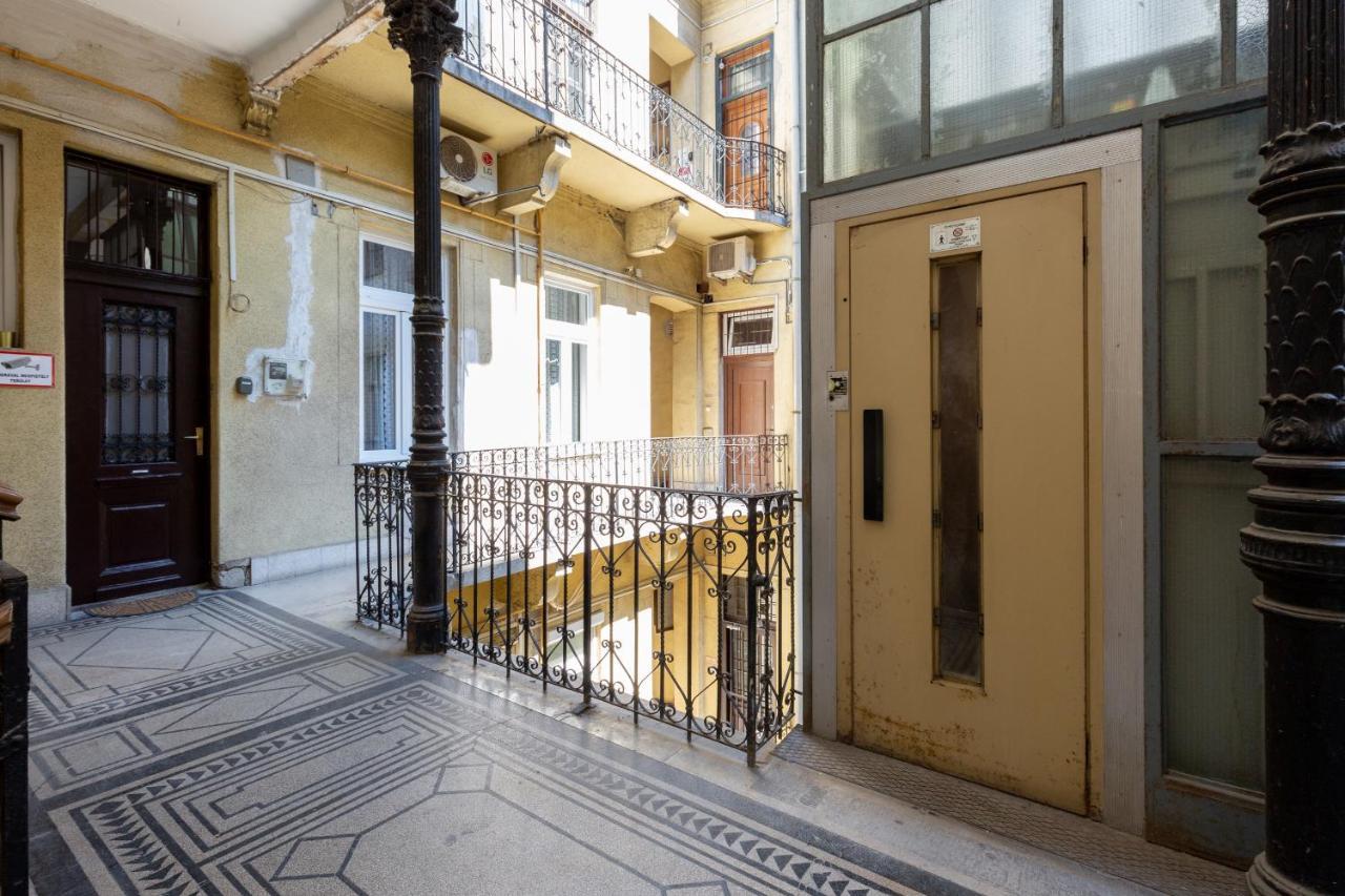 Bien Apartment Budapeste Exterior foto