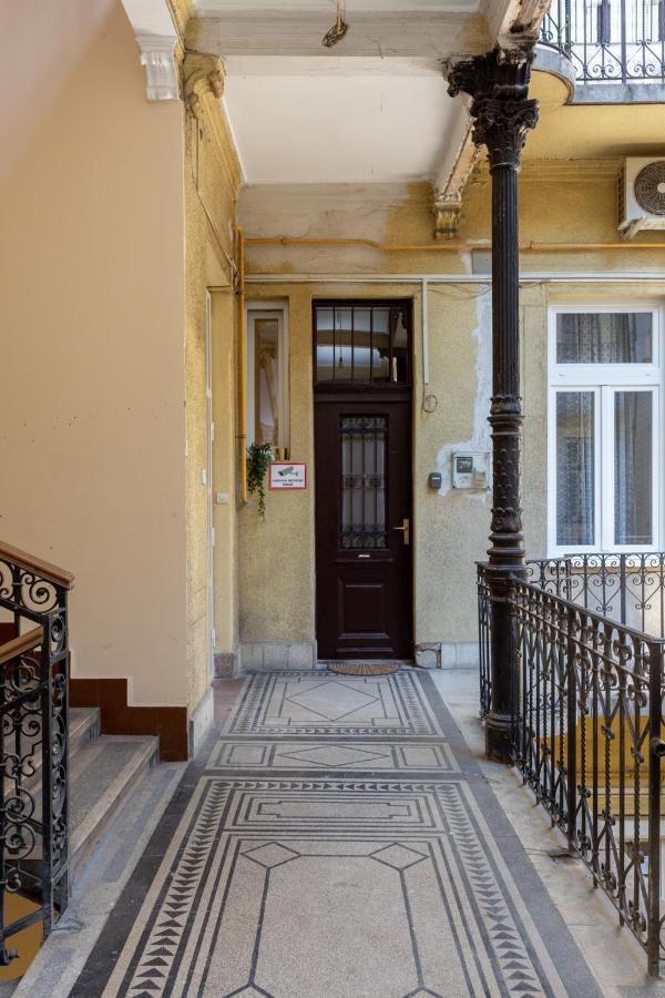 Bien Apartment Budapeste Exterior foto